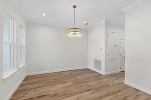 228 NE Greenbrier Circle NE, Fort Walton Beach, FL 32547 - Photo 7