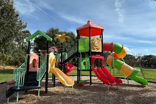 1049 Lake Berkley Dr, Other, FL N/A - Photo 45