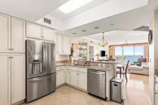 15400 Emerald Coast Pkwy, Destin, FL 32541 - Photo 7