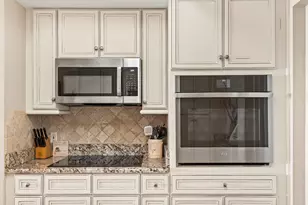 15400 Emerald Coast Pkwy, Destin, FL 32541 - Photo 9