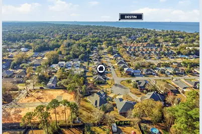 4227 Shadow Lane, Niceville, FL 32578 - Photo 9