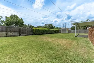 310 NW Jonquil Ave NW, Fort Walton Beach, FL 32548 - Photo 47