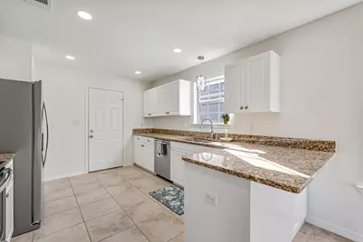 792 Pearl Sand Drive, Mary Esther, FL 32569 - Photo 11