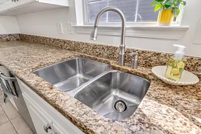 792 Pearl Sand Drive, Mary Esther, FL 32569 - Photo 13