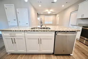 2315 Hadleigh Hills Ct, Navarre, FL 32566 - Photo 7