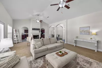 2392 Agerton Street, Crestview, FL 32536 - Photo 11