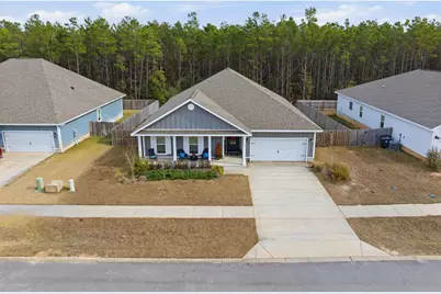 304 Perimeter Place, Freeport, FL 32439 - Photo 3