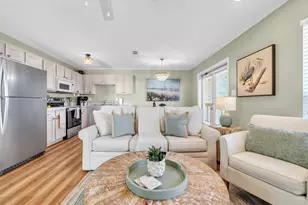 2001 Devmor Ct, Fort Walton Beach, FL 32548 - Photo 9