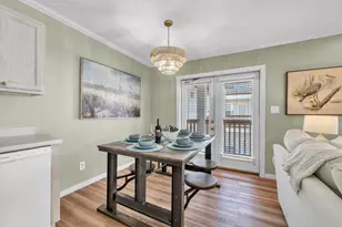 2001 Devmor Ct, Fort Walton Beach, FL 32548 - Photo 13