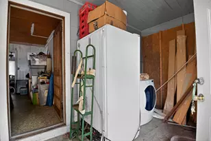 950 B St, Crestview, FL 32536 - Photo 23