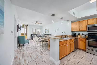 590 Santa Rosa Boulevard #104, Fort Walton Beach, FL 32548 - Photo 3