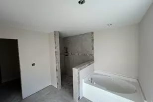 4812 Red Oak Dr, Milton, FL 32583 - Photo 5