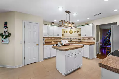 7373 Rexford Street, Navarre, FL 32566 - Photo 11