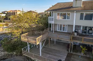 202 Snug Harbour Dr, Shalimar, FL 32579 - Photo 7