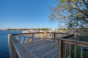 202 Snug Harbour Dr, Shalimar, FL 32579 - Photo 13