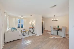 1135 46th St, Niceville, FL 32578 - Photo 3