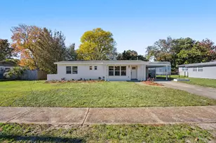 221 Destin Dr, Mary Esther, FL 32569 - Photo 9