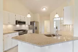 5104 Whitehurst Ln, Crestview, FL 32536 - Photo 7