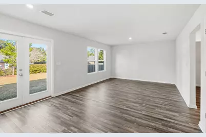 69 Windy Hill Drive, Defuniak Springs, FL 32433 - Photo 11