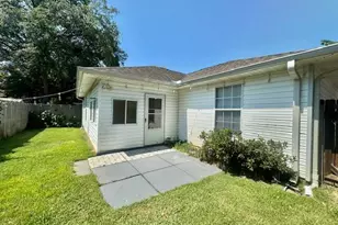 129 Wright Cir, Niceville, FL 32578 - Photo 17