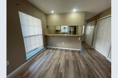 607 W Sunset Boulevard W #A, Fort Walton Beach, FL 32547 - Photo 3