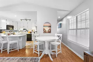 17462 Front Beach Rd, Panama City Beach, FL 32413 - Photo 9