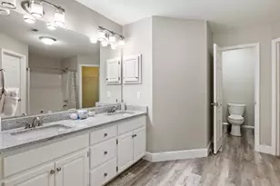 2005 Cardinal Ln, Navarre, FL 32566 - Photo 17