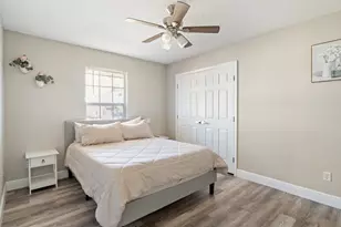 2005 Cardinal Ln, Navarre, FL 32566 - Photo 23