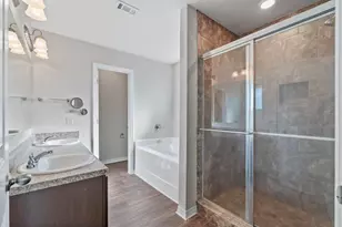 229 Croft Cir, Crestview, FL 32536 - Photo 13