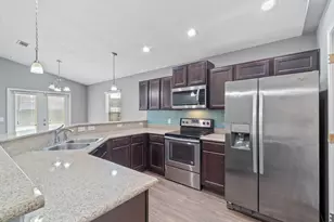 229 Croft Cir, Crestview, FL 32536 - Photo 9