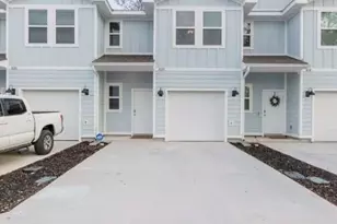 1028 McLaren Cir, Fort Walton Beach, FL 32547 - Photo 1