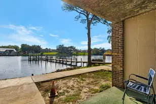 210 Pelham Rd, Fort Walton Beach, FL 32547 - Photo 5