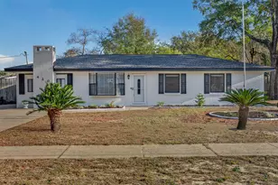 420 Paradise Rd, Niceville, FL 32578 - Photo 1