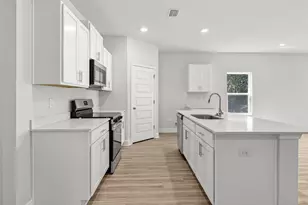 4677 Marine Loop, Crestview, FL 32539 - Photo 11