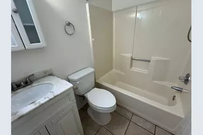 207 W Pinoak Court W, Crestview, FL 32539 - Photo 13