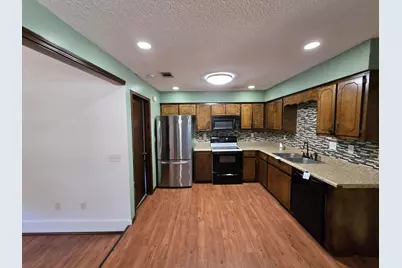 404 Brown Place, Crestview, FL 32539 - Photo 5