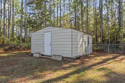 2528 Hilton Drive, Navarre, FL 32566 - Photo 45