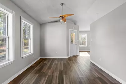 2528 Hilton Drive, Navarre, FL 32566 - Photo 15