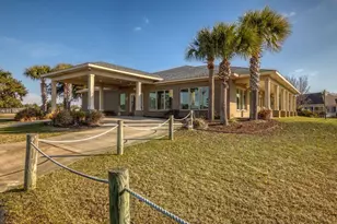 2528 Hilton Dr, Navarre, FL 32566 - Photo 67