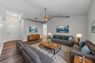 2528 Hilton Dr, Navarre, FL 32566 - Photo 9