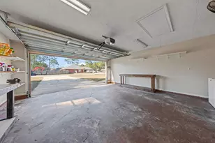 2528 Hilton Dr, Navarre, FL 32566 - Photo 49