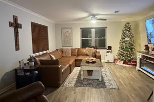 1259 Black Creek Blvd, Freeport, FL 32439 - Photo 9