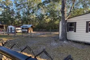 1259 Black Creek Blvd, Freeport, FL 32439 - Photo 13