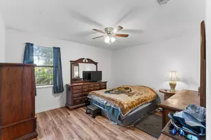 212 Aza Pl, Crestview, FL 32539 - Photo 15