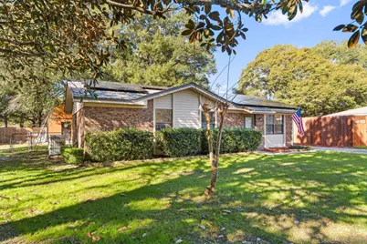 212 Aza Place, Crestview, FL 32539 - Photo 29