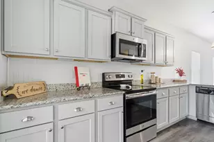 802 Marquis Wy, Freeport, FL 32439 - Photo 7