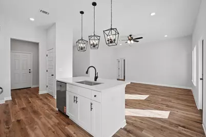 2804 Blackbird Court, Crestview, FL 32539 - Photo 11