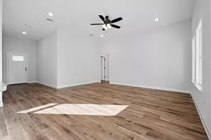 2804 Blackbird Ct, Crestview, FL 32539 - Photo 7