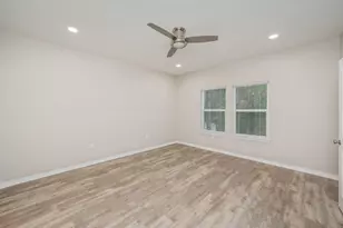 6737 Sarah Ann Way, Laurel Hill, FL 32567 - Photo 15