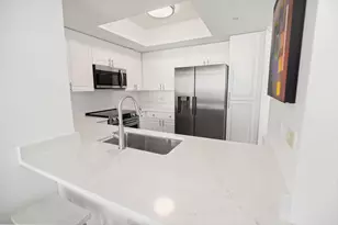 15300 Emerald Coast Pkwy, Destin, FL 32541 - Photo 9